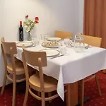Abendrot Apartments-18 By Interhome شقة جريندلوالد